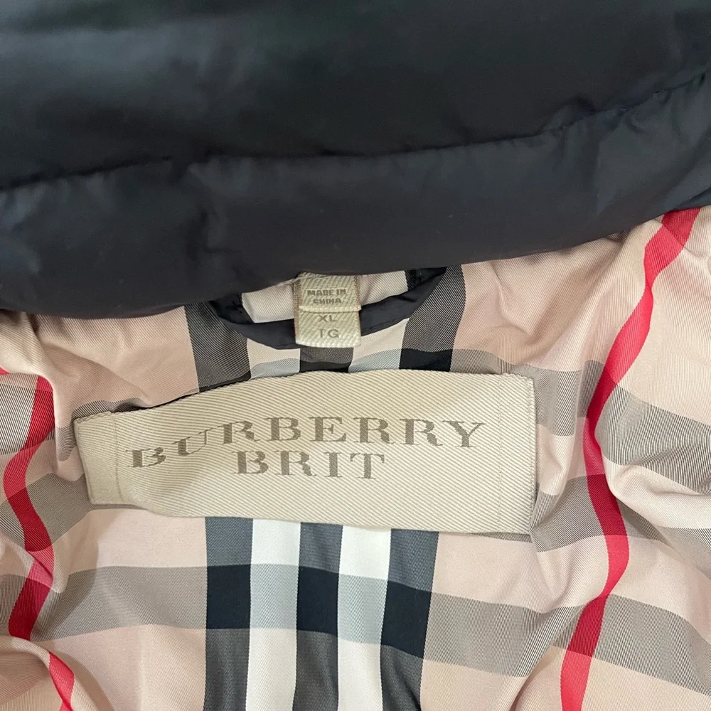 Burberry Brit puffer coat - Picture 11 of 12